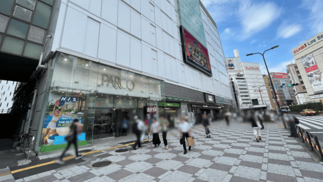 池袋駅東口出口周辺２